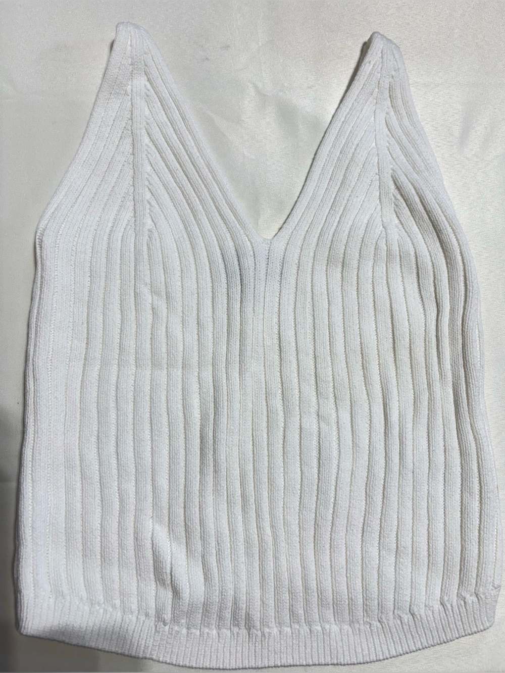 NWOT Express White Ribbed V-Neck Tank Top